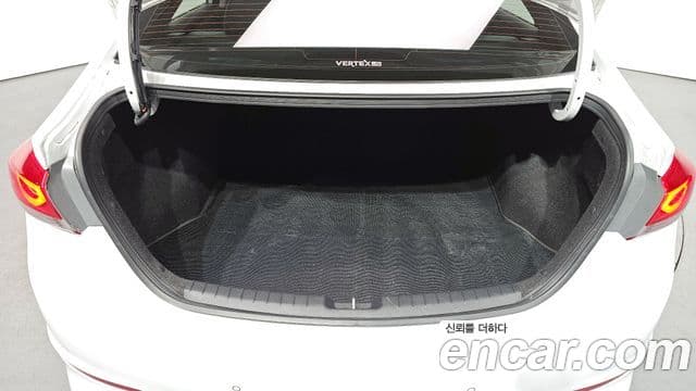 2018 Hyundai (Хёндэ) Avante AD