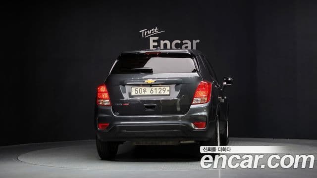 2017 Chevrolet The New Trax — миниатюра 4