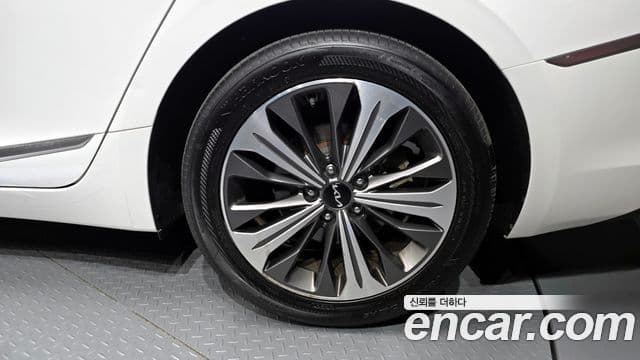 2021 Kia (Киа) K8 — миниатюра 9