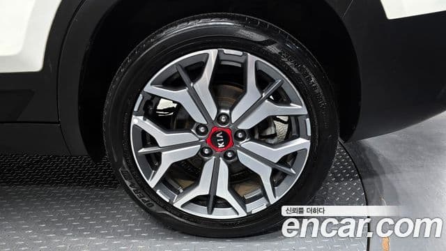 2020 Kia (Киа) Seltos — миниатюра 3