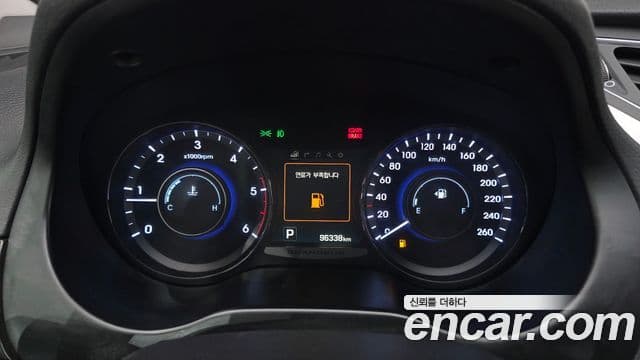 2015 Hyundai (Хёндэ) Grandeur HG — миниатюра 10