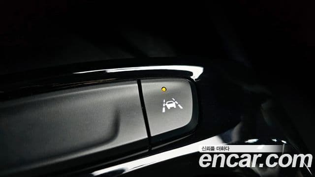 2023 Chevrolet Trax Crossover — миниатюра 6