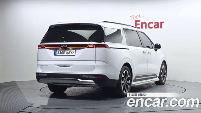 2023 Kia (Киа) Carnival 4th Gen — миниатюра 7