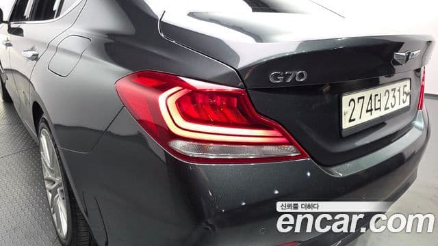 2019 Genesis G70