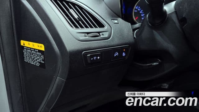 2011 Hyundai (Хёндэ) Tucson ix — миниатюра 2