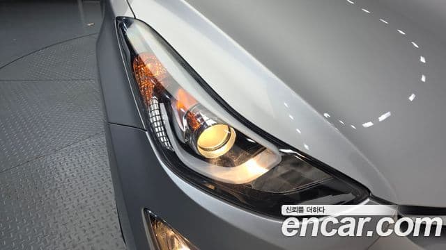 2015 Hyundai (Хёндэ) The New Avante — миниатюра 8