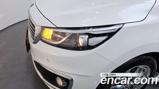 2017 Kia (Киа) All New Carnival — миниатюра 9