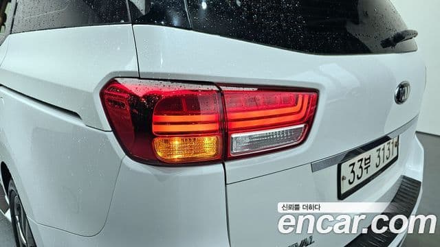 2017 Kia (Киа) All New Carnival — миниатюра 5
