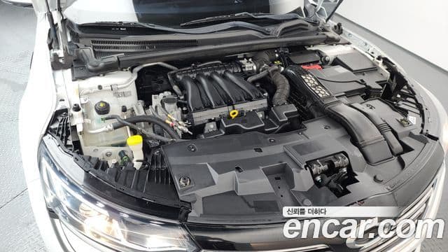 2017 Renault Korea SM6