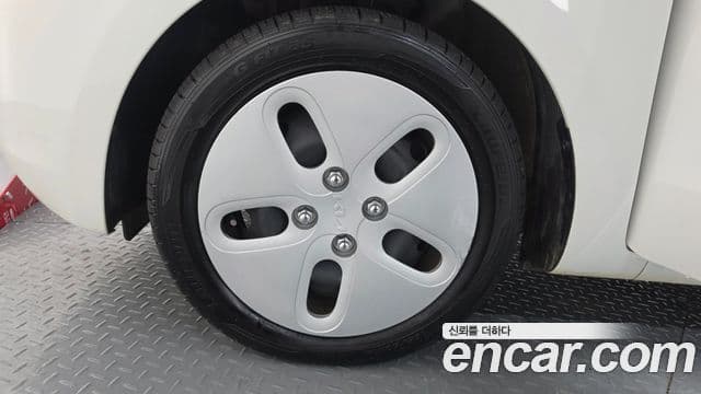 2022 Kia (Киа) The New Ray — миниатюра 9