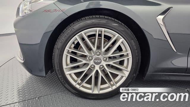 2018 Genesis G70 — миниатюра 4