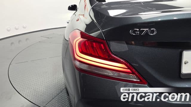2018 Genesis G70 — миниатюра 7