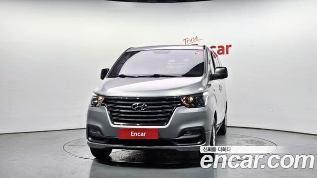 2018 Hyundai (Хёндэ) The New Grand Starex — миниатюра 3