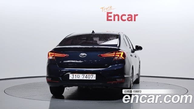 2018 Hyundai (Хёндэ) The New Avante AD — миниатюра 3