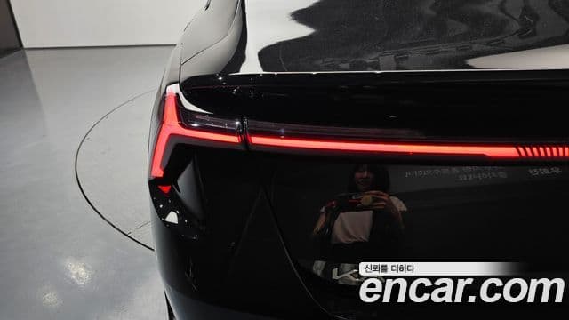2025 Kia (Киа) The New K8 Hybrid — миниатюра 2