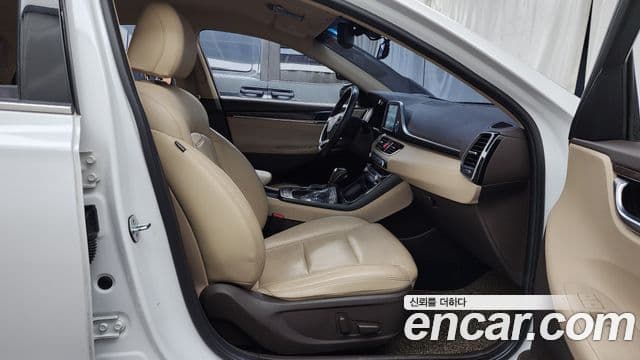 2017 Hyundai (Хёндэ) Grandeur IG — миниатюра 9