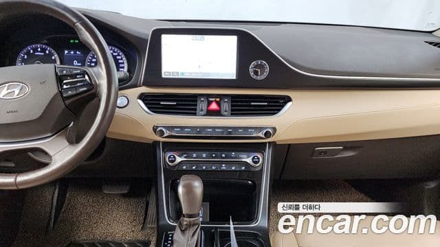 2017 Hyundai (Хёндэ) Grandeur IG
