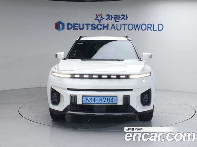 2024 SsangYong Torres EVX — миниатюра 3