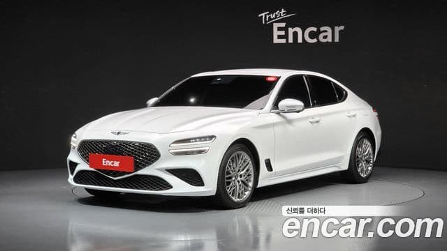 2021 Genesis The New G70 — миниатюра 6