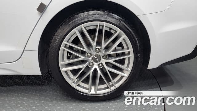 2018 Genesis G70 — миниатюра 5