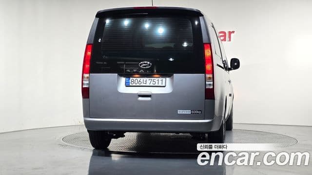 2023 Hyundai (Хёндэ) 스타리아 — миниатюра 3