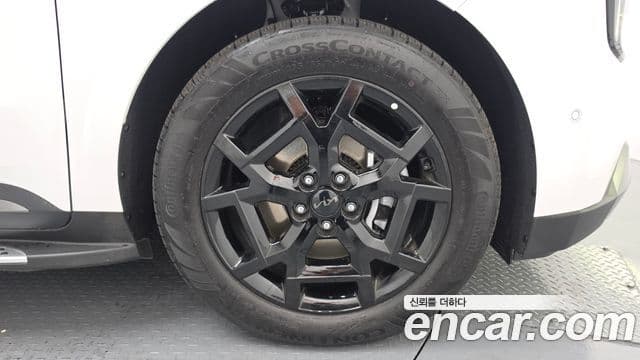 2026 Kia (Киа) The New Carnival 4th Gen — миниатюра 9
