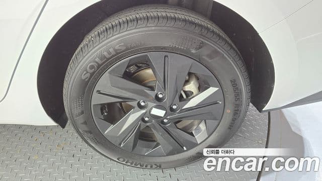2023 Hyundai (Хёндэ) Avante (CN7) — миниатюра 2