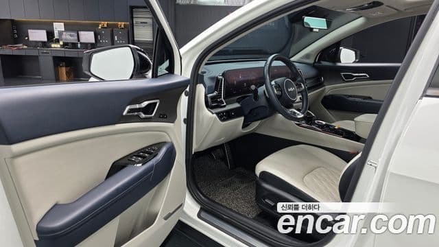 2022 Kia (Киа) Sportage 5세대 Hybrid — миниатюра 4