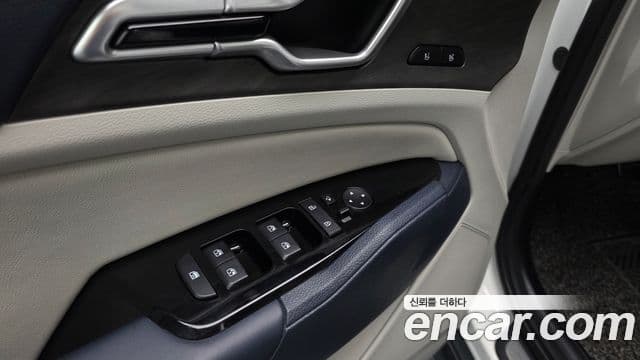 2022 Kia (Киа) Sportage 5세대 Hybrid — миниатюра 3