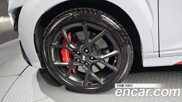 2022 Hyundai (Хёндэ) The New Kona — миниатюра 2