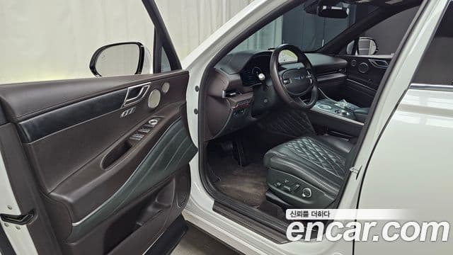 2021 Genesis GV80