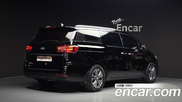 2019 Kia (Киа) The New Carnival — миниатюра 4
