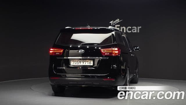 2019 Kia (Киа) The New Carnival — миниатюра 6