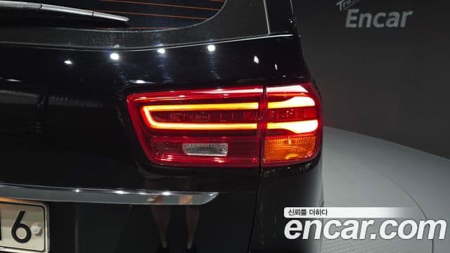 2019 Kia (Киа) The New Carnival — миниатюра 7