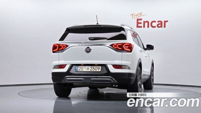 2021 SsangYong 뷰티풀 코란도 — миниатюра 10