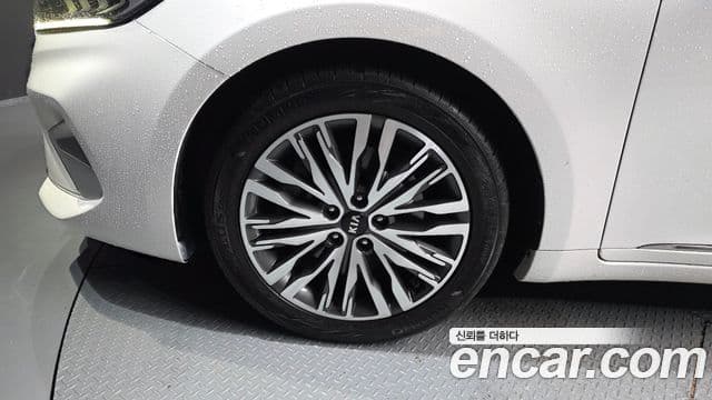 2019 Kia (Киа) K7 프리미어 — миниатюра 3