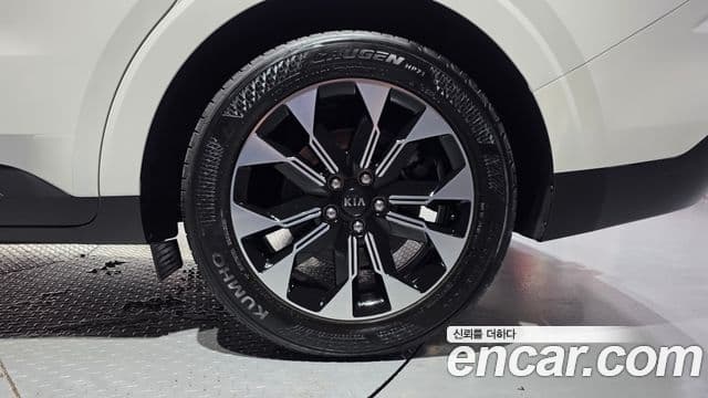 2020 Kia (Киа) Carnival 4th Gen — миниатюра 5