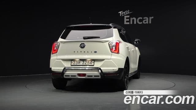 2015 SsangYong Tivoli — миниатюра 3