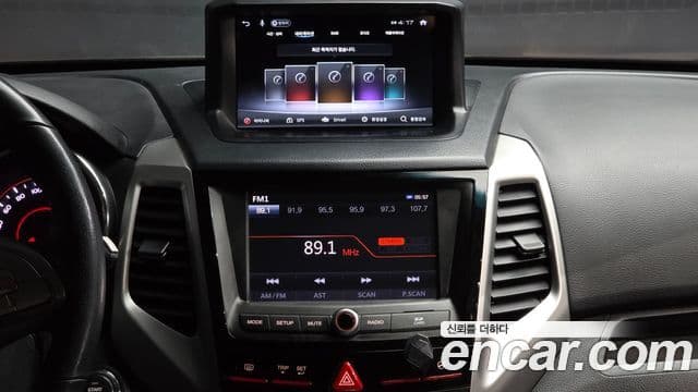 2015 SsangYong Tivoli — миниатюра 9