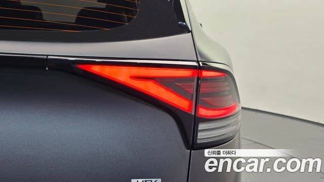 2022 Kia (Киа) Sportage 5세대 Hybrid — миниатюра 4