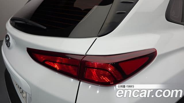 2021 Hyundai (Хёндэ) The New Kona — миниатюра 6