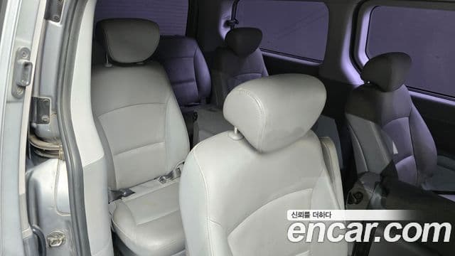 2013 Hyundai (Хёндэ) Grand Starex — миниатюра 8