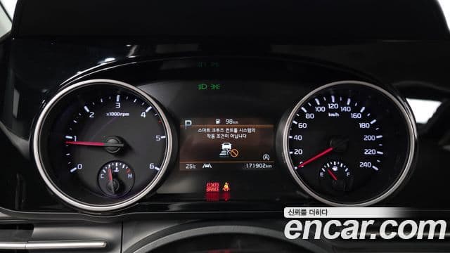 2021 Kia (Киа) Carnival 4th Gen — миниатюра 2