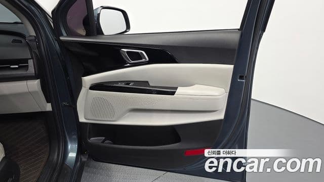 2021 Kia (Киа) Carnival 4th Gen — миниатюра 9