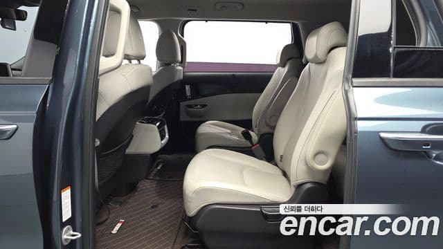 2021 Kia (Киа) Carnival 4th Gen — миниатюра 10