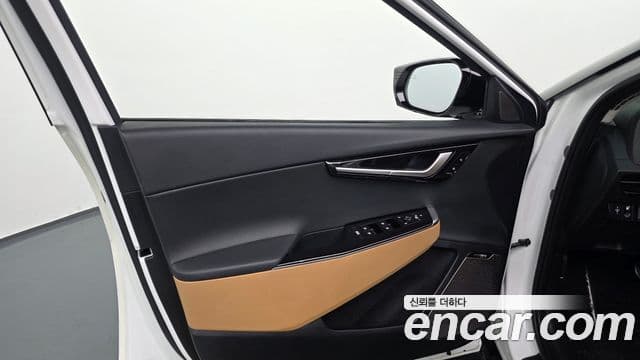 2022 Kia (Киа) EV6 — миниатюра 5