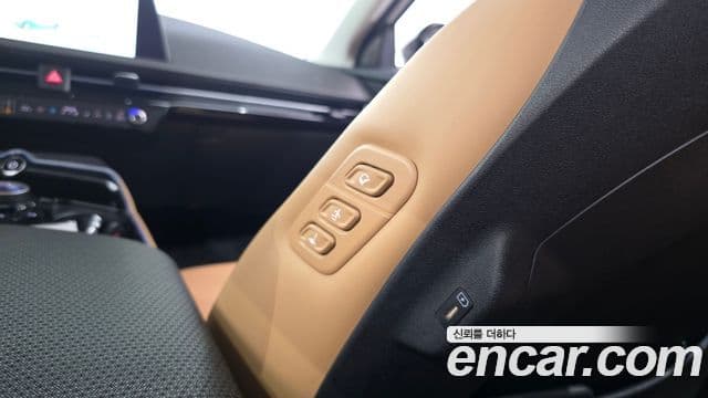 2022 Kia (Киа) EV6 — миниатюра 7