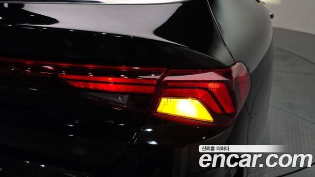2022 Kia (Киа) K5 3rd Gen — миниатюра 4
