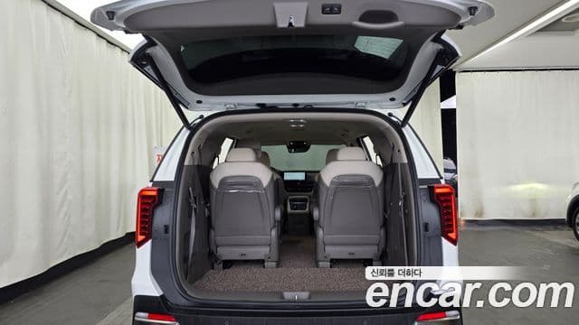 2024 Kia (Киа) The New Carnival 4th Gen — миниатюра 8