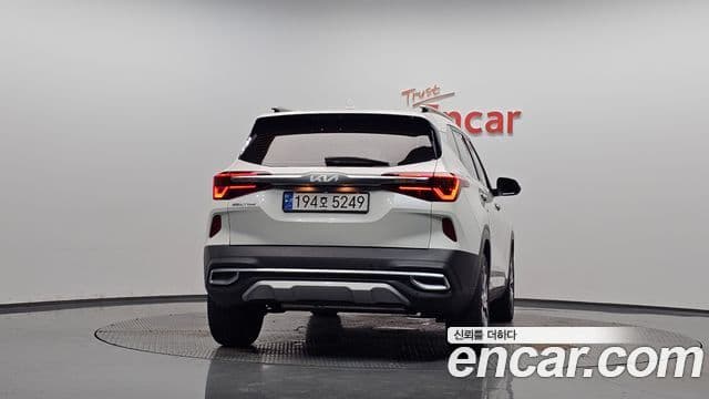 2022 Kia (Киа) Seltos